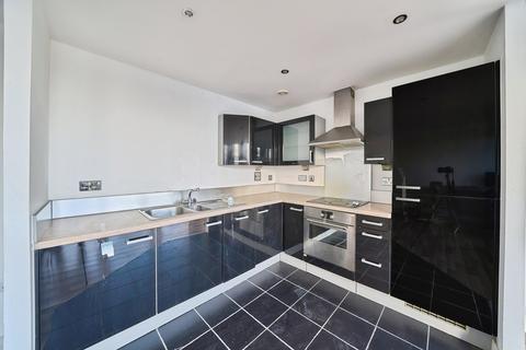 1 bedroom flat for sale, Western Gateway, London, E16