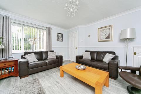 undefined, Hollins Close, Liverpool, Merseyside, L15