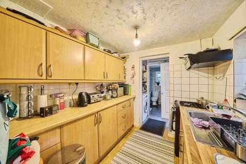 undefined, Aldworth Road, London, E15
