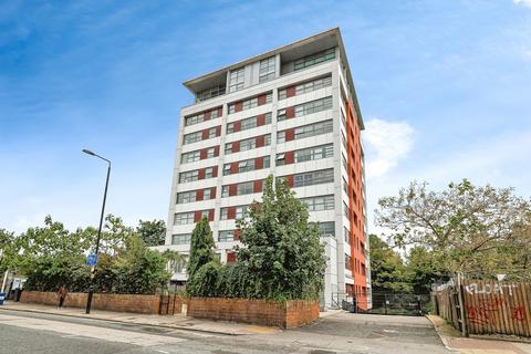 Romford Road, LONDON, London, E7