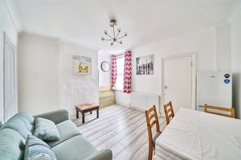 2 bedroom terraced house for sale, Brock Road, London, E13
