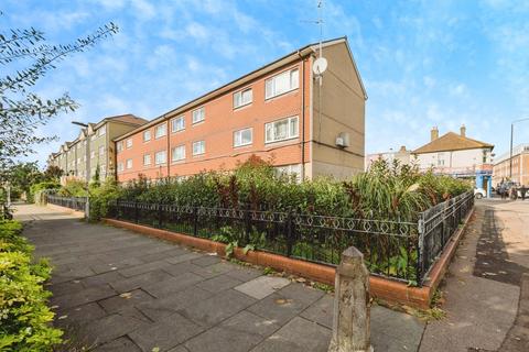 1 bedroom flat for sale, Shirley Road, LONDON, London, E15