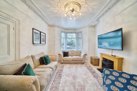4 bedroom end of terrace house for sale, Upton Lane, London, E7