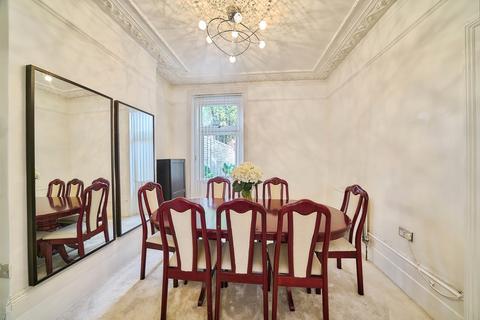 4 bedroom end of terrace house for sale, Upton Lane, London, E7