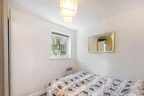 2 bedroom flat for sale, Candlelight Court, 124 Romford Road, London, England, E15