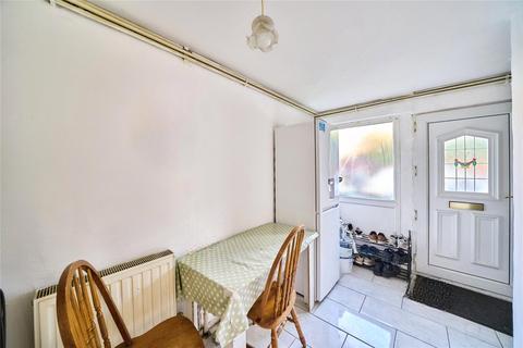 undefined, Anne Street, London, E13