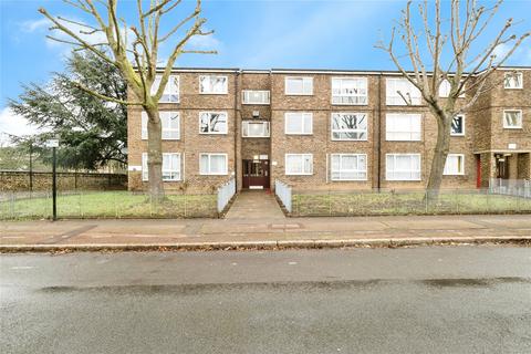 1 bedroom flat for sale, Cemetery Road, London, E7