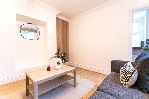 1 bedroom apartment for sale, Aigburth Road, Aigburth, Liverpool, L17