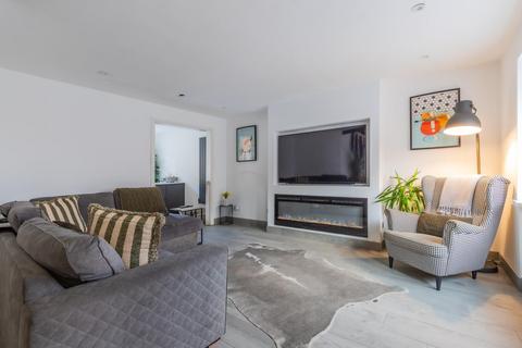 3 bedroom house for sale, Lovage Close, Cardiff CF23