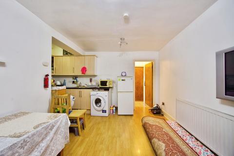 3 bedroom terraced house for sale, Capworth Street, London, E10