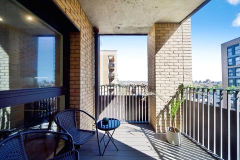undefined, Forest Road, Walthamstow, London, E17