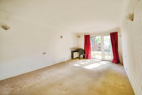 undefined, Cambridge Road, London, E11