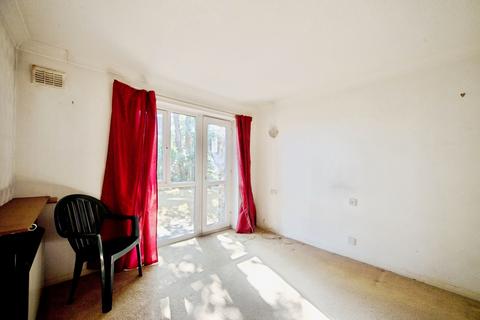 undefined, Cambridge Road, London, E11