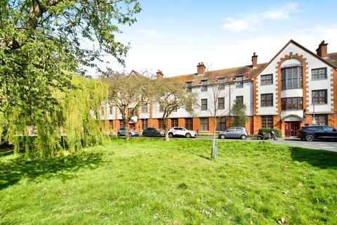 undefined, Brading Crescent, LONDON, London, E11