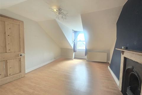 3 bedroom flat for sale, Mulberry Way, London, E18