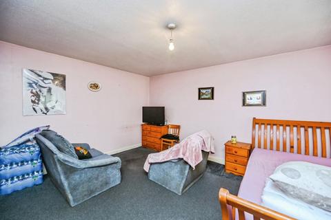 undefined, Minster Court, Liverpool, Merseyside, L7