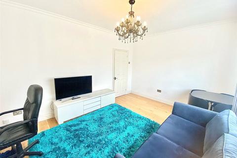 1 bedroom flat for sale, Chester Road, London, E11