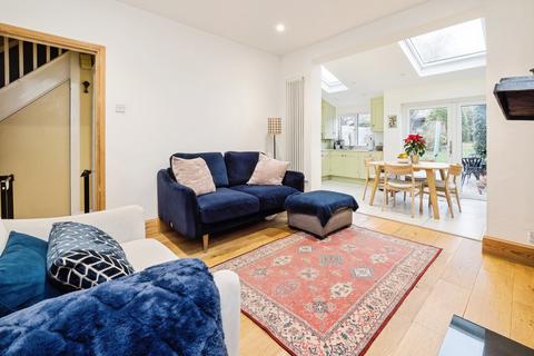 4 bedroom terraced house for sale, Chestnut Avenue, Buckhurst Hill, Essex, IG9