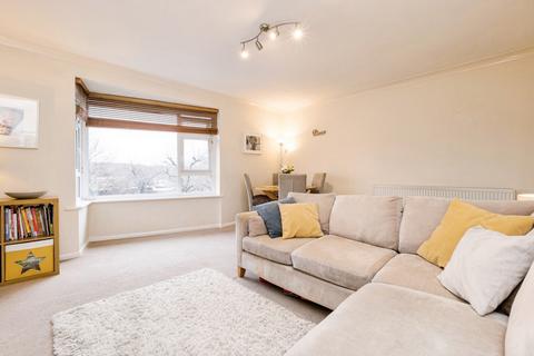 2 bedroom flat for sale, Forest Avenue, London, E4