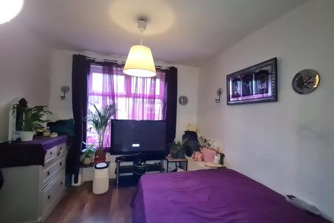 undefined, Elaine Street, Liverpool, Merseyside, L8
