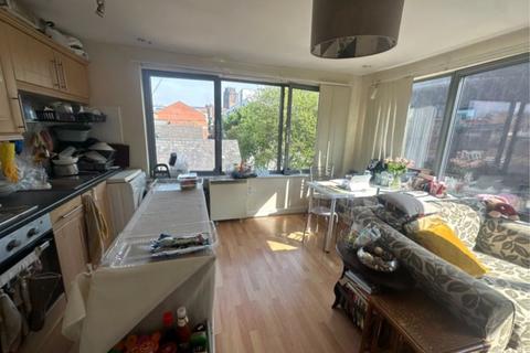 2 bedroom apartment for sale, Henry Street, Liverpool, Merseyside, L1