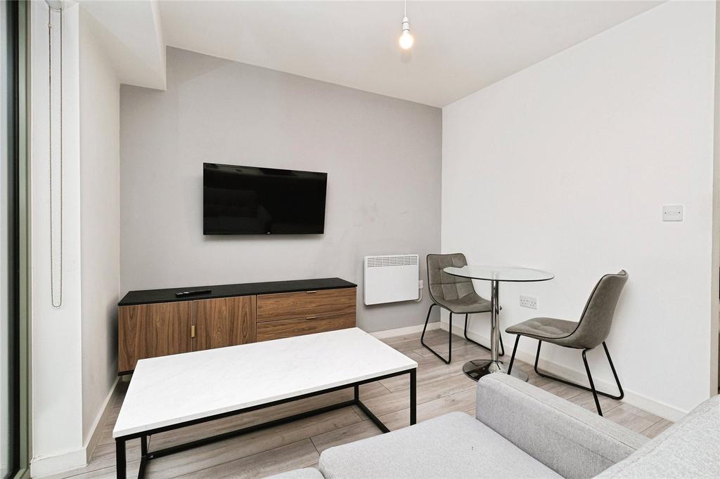 Apartment in Liverpool, Everton - View 6