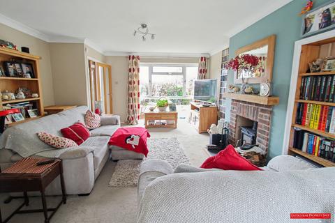 undefined, Lynholm Road, Polegate BN26