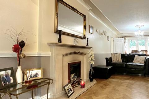 undefined, Thomas Drive, Liverpool, Merseyside, L14