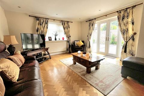undefined, Thomas Drive, Liverpool, Merseyside, L14