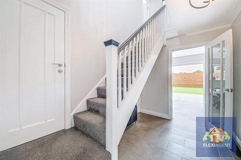 4 bedroom detached house for sale, Easedale Drive, Southport PR8