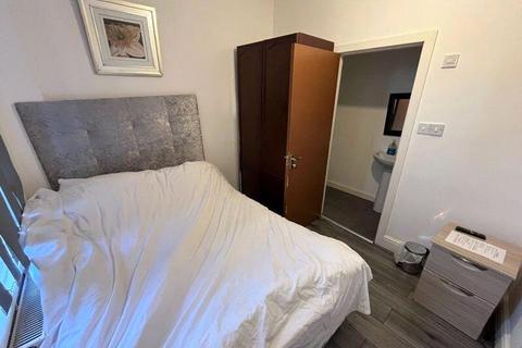 undefined, Molyneux Road, Kensington, Liverpool, Merseyside, L6