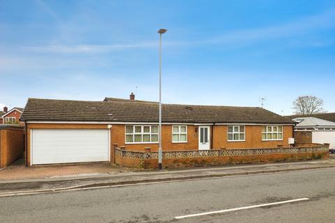 3 bedroom bungalow for sale, Polperro Way, Hucknall, Nottingham, Nottinghamshire, NG15