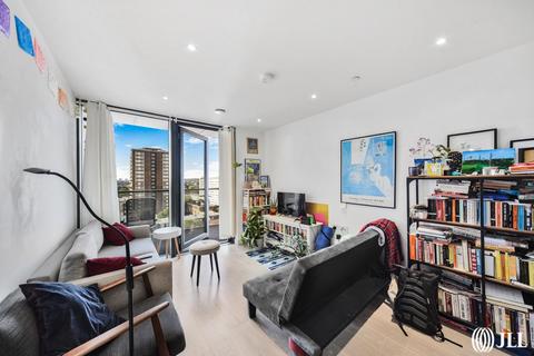 1 bedroom apartment for sale, City North Place London N4