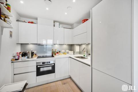 1 bedroom apartment for sale, City North Place London N4