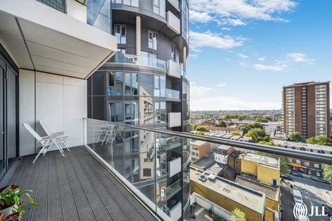 1 bedroom apartment for sale, City North Place London N4
