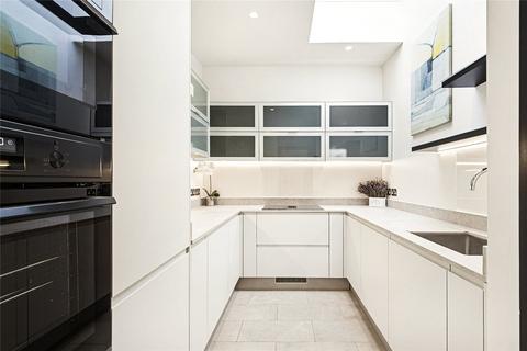 undefined, Ennismore Gardens, Knightsbridge, London, SW7