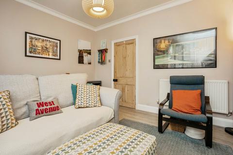 undefined, West Avenue, West Bridgford, Nottinghamshire, NG2