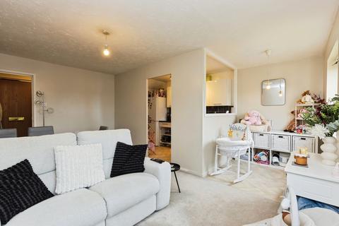 undefined, Woodford Court, Chequers Road, Gloucester, Gloucestershire, GL4