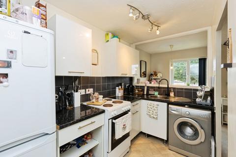 undefined, Woodford Court, Chequers Road, Gloucester, Gloucestershire, GL4