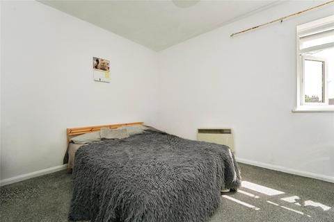 undefined, Hucclecote Road, Gloucester, Gloucestershire, GL3