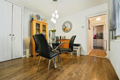 undefined, Highfield Road, Gloucester, Gloucestershire, GL4