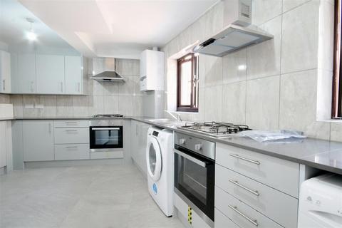 undefined, North Circular Road, Neasden, London, NW10 0HP