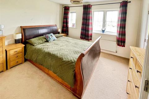 undefined, Leys Close, Aylesbury, Buckinghamshire, HP19