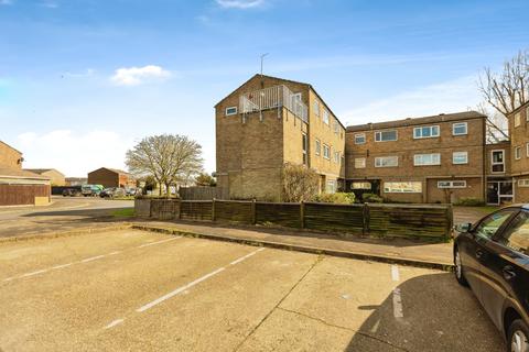 St. Annes Road, Aylesbury, Buckinghamshire, HP19