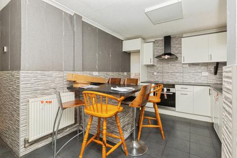undefined, Plym Close, Aylesbury, Buckinghamshire, HP21