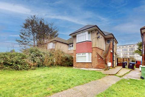 2 bedroom maisonette for sale, Byron Road, North Wembley HA0