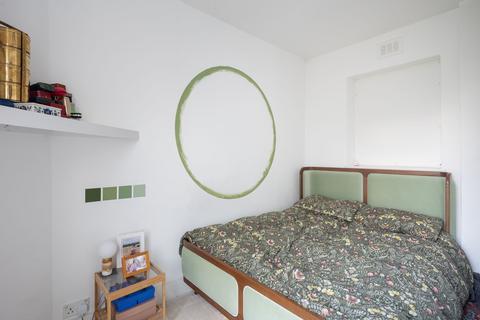 2 bedroom apartment to rent, Bell Street, London NW1