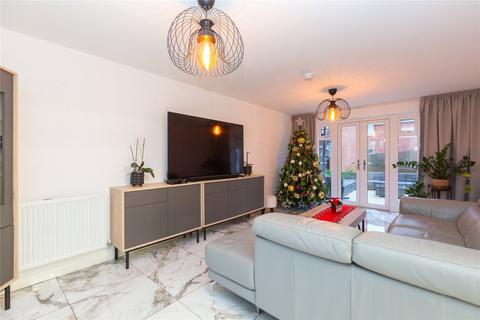 4 bedroom house for sale, Olympia Way, Aylesbury, Buckinghamshire, HP18