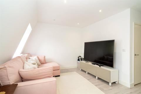 undefined, Alton Mews, Aylesbury, Buckinghamshire, HP19