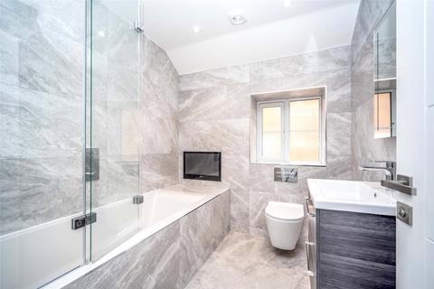 2 bedroom flat for sale, Church Street, Clifton, Shefford, Bedfordshire, SG17